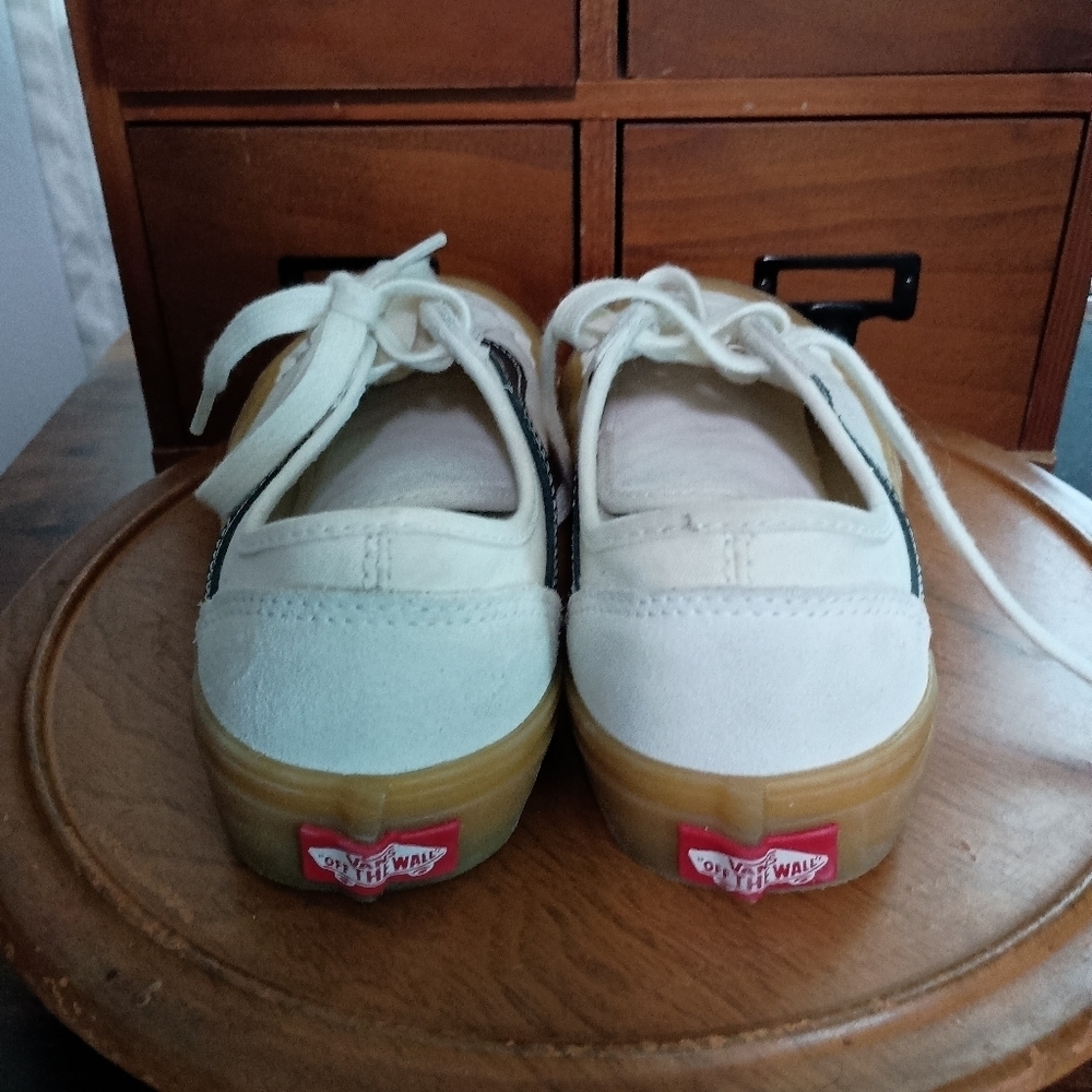 Vans White and Black Shoes - Picture 4 of 7